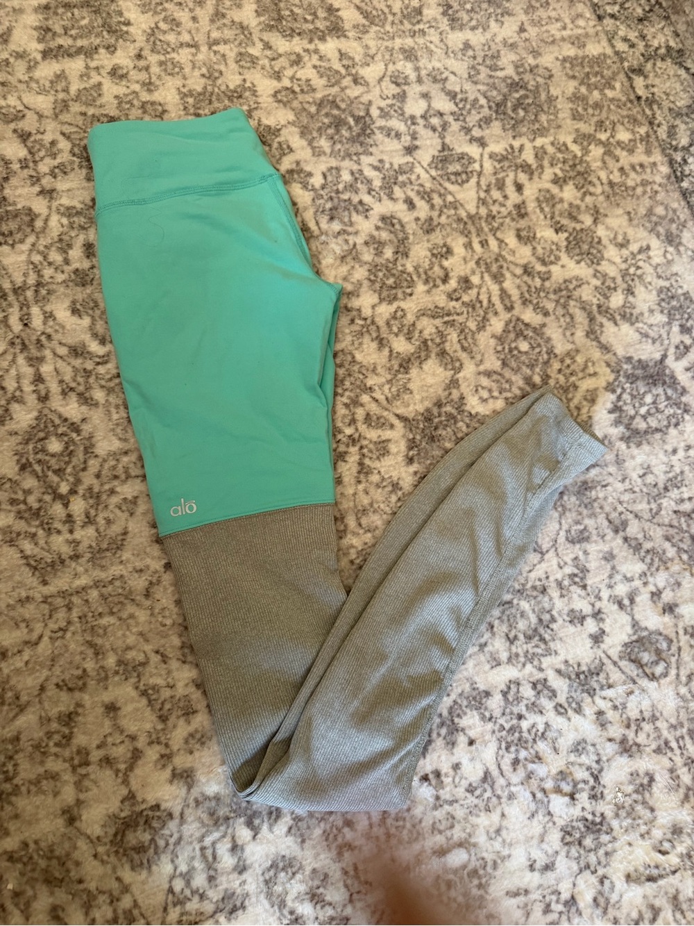 Activewear bundle - Picture 3 of 10